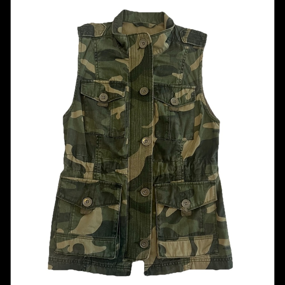 Abercrombie & Fitch Womens‎ Vest Size XS Camouflage (0601)